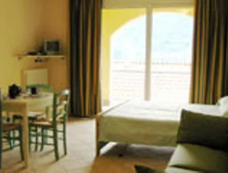 Lägenhetshotell Oasi Dei Celti Dorio