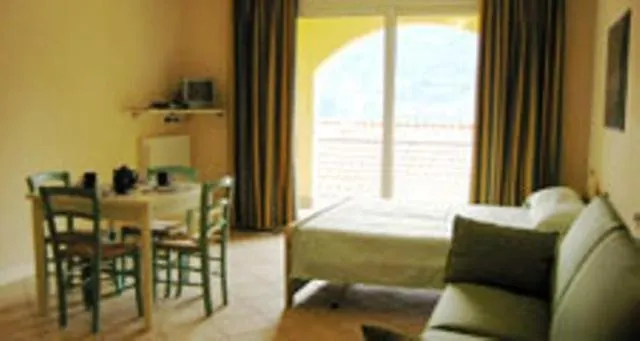 Aparthotel Oasi Dei Celti Dorio